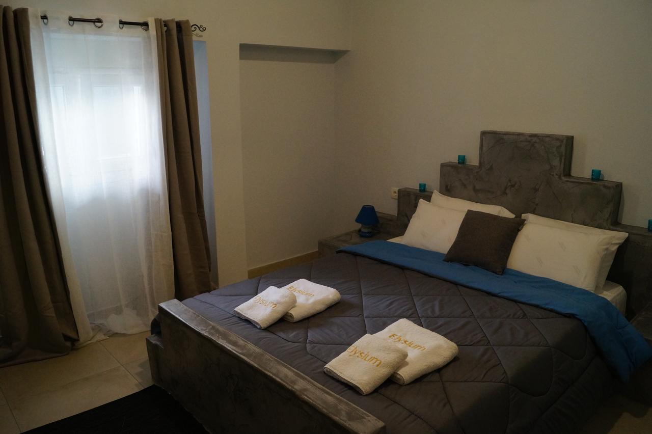 Elysium Residence Fira (Santorini) Exterior photo